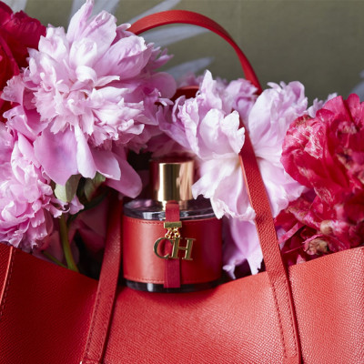 CH Eau de Toilette CH Eau de Toilette