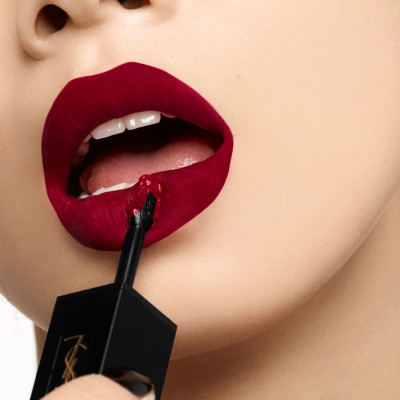 Tatouage Couture Velvet Cream barra de labios Tatouage Couture Velvet Cream barra de labios