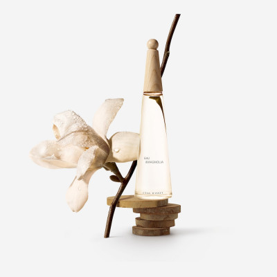 L'Eau d'Issey Magnolia L'Eau de Toilette L'Eau d'Issey Magnolia L'Eau de Toilette