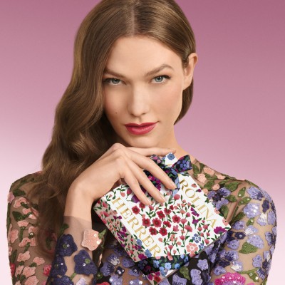 Good Girl Blush EDP 80 ml + Loción Corporal 100 ml + EDP 10 ml Good Girl Blush EDP 80 ml + Loción Corporal 100 ml + EDP 10 ml