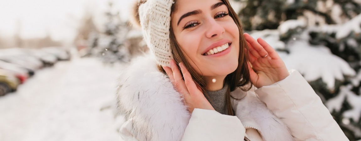 Vous avez la peau sèche et sensible en hiver ? Voici comment restaurer votre barrière cutanée et retrouver du confort